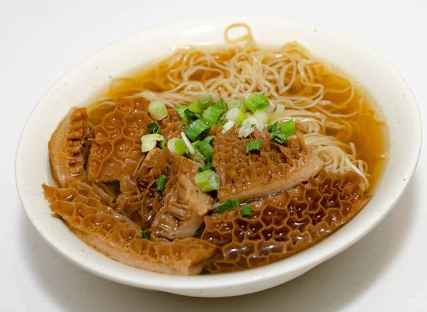 159. Stewed Beef Tripe with Noodle in Soup 柱侯牛肚湯麺